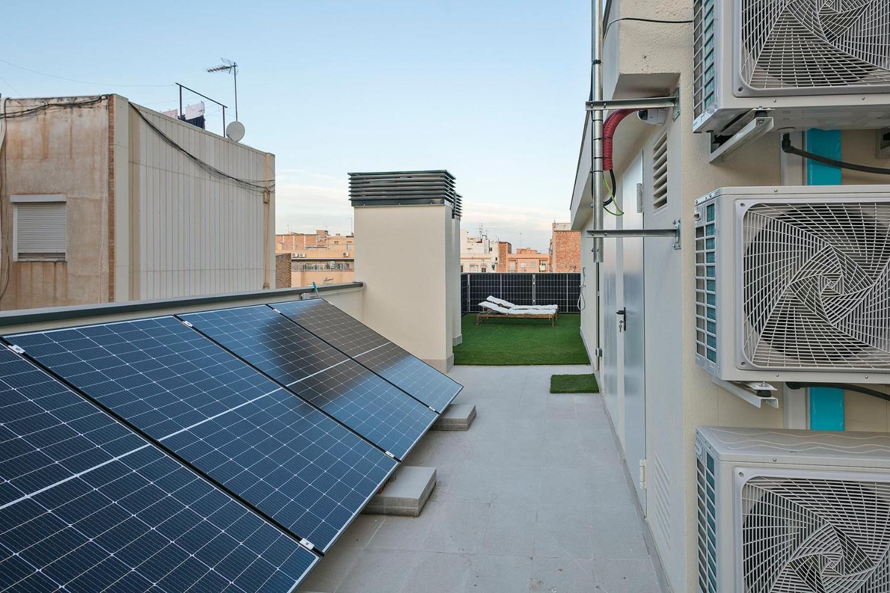 Bonito Piso Cerca Del Campo De Futbol De Barcelona Apartment L'Hospitalet de Llobregat Exterior photo